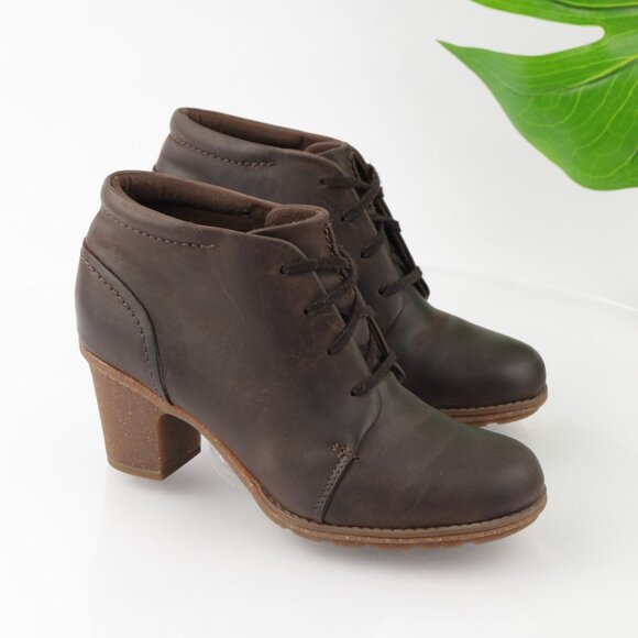 Clarks Womens Sashlin Sue Boot Size 6.5 Brown Leather Block Heel Lace Up Booties - Picture 11 of 11